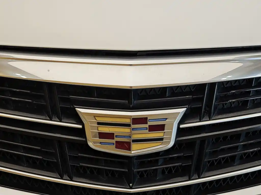 Cadillac XTS 2016 — фото 3