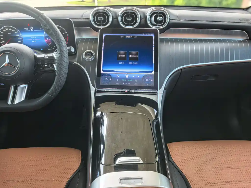 Mercedes-Benz GLC 2023 — фото 10