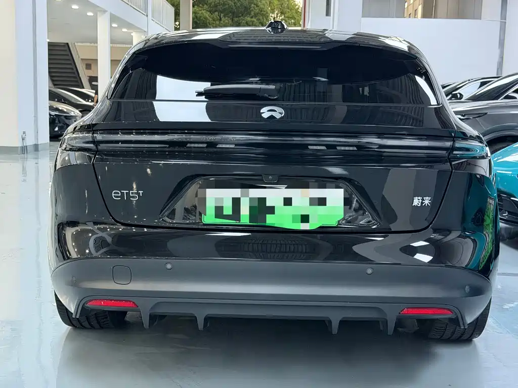 NIO ET5T 2024