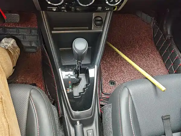 Toyota Yaris L 2020