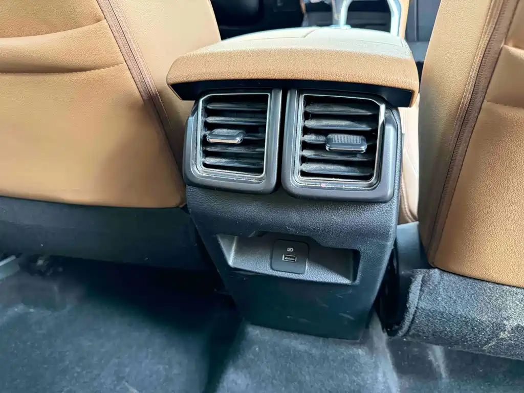 Ford Territory 2021 — фото 25