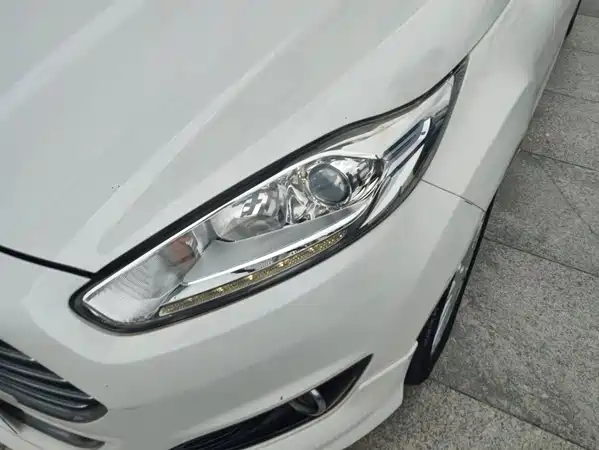 Ford Fiesta 2014