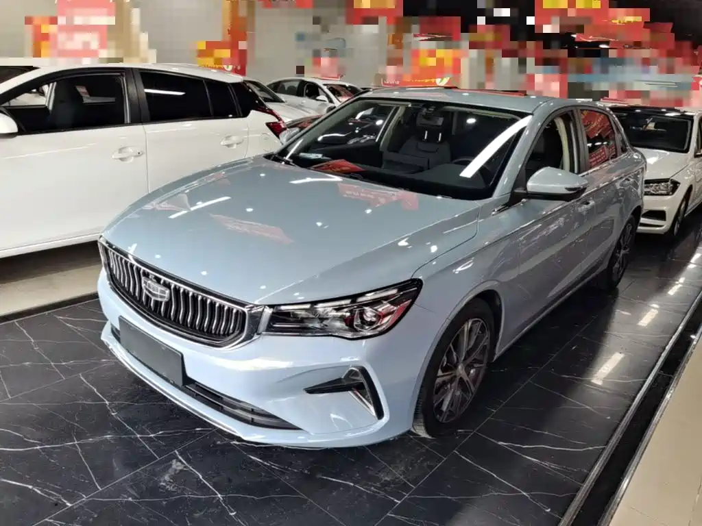 Geely Emgrand 2023