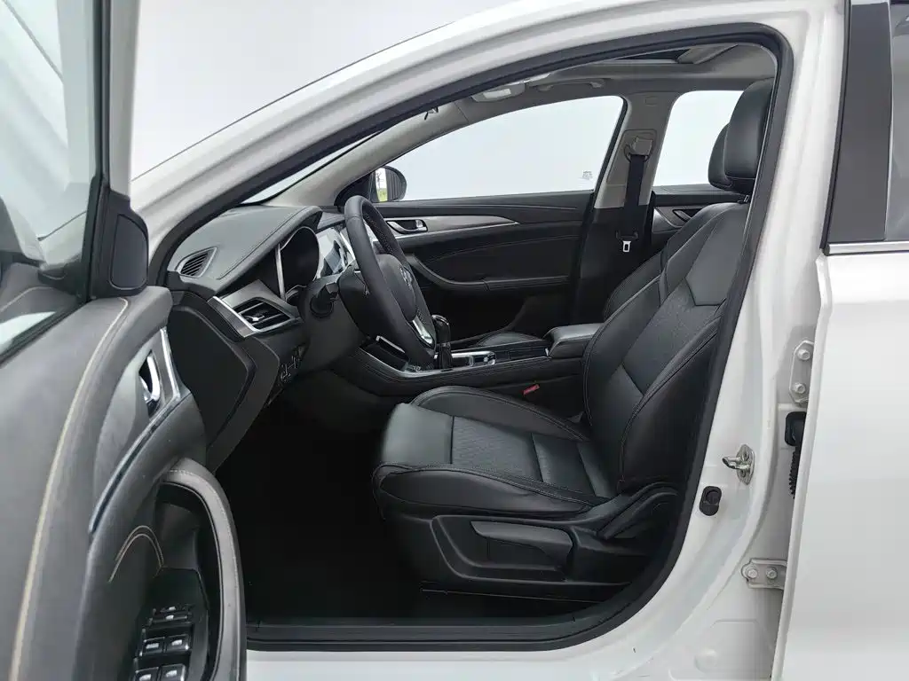 Changan Escape 2018 — фото 10