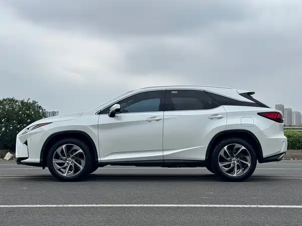 Lexus RX 2017