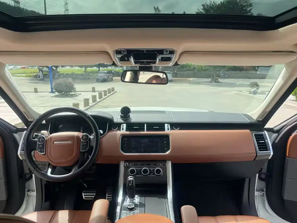 Land Rover Range Rover Sport 2014 — фото 4