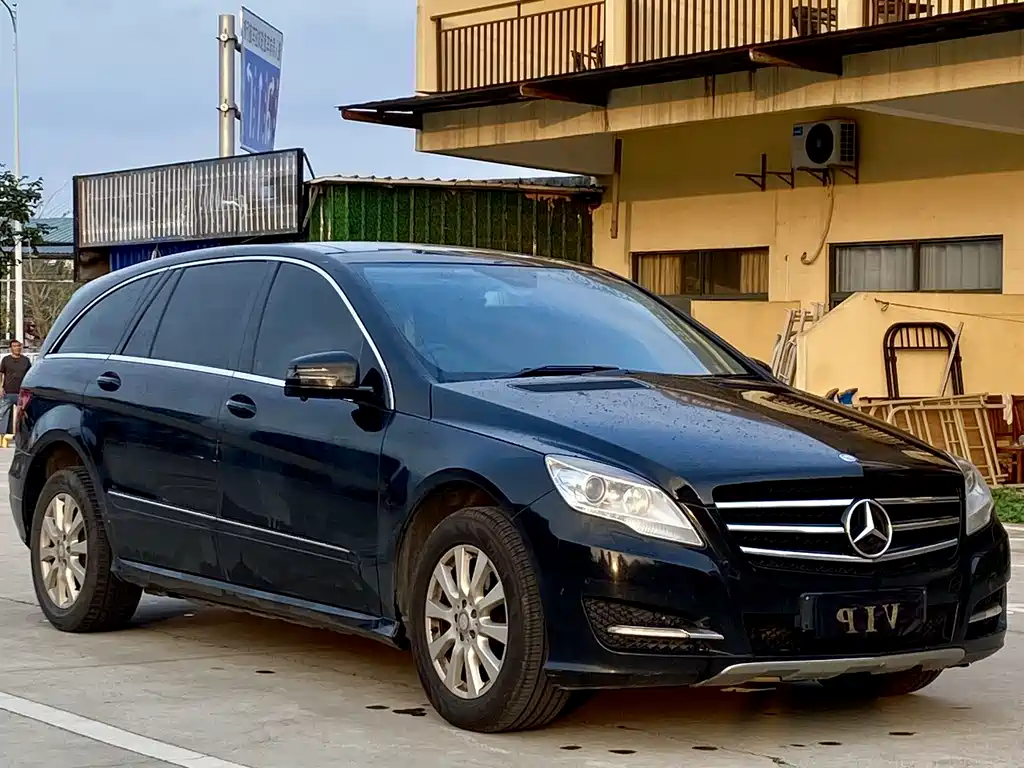 Mercedes-Benz R-Class 2015 — фото 12