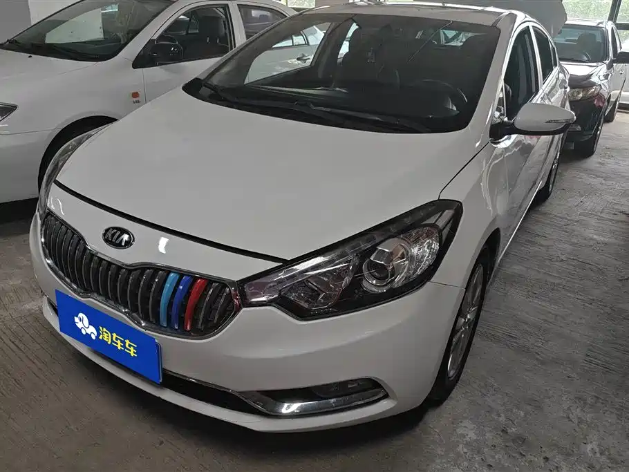 Kia K3 2015