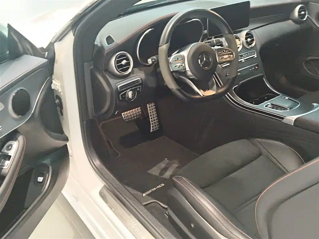Mercedes-Benz C-Class 2022 — фото 16