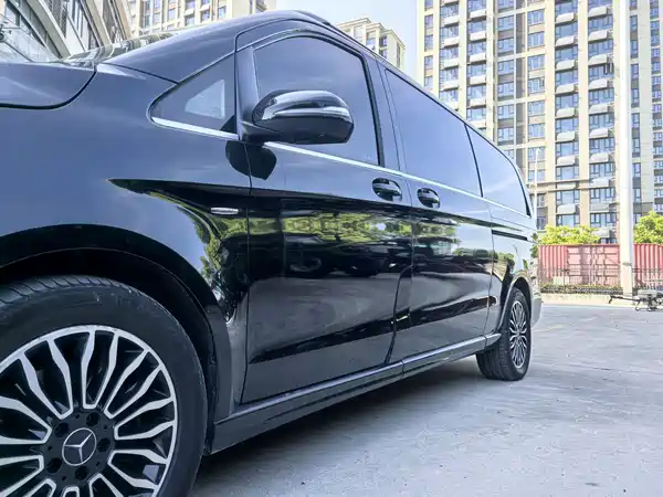 Mercedes-Benz V-Class 2017