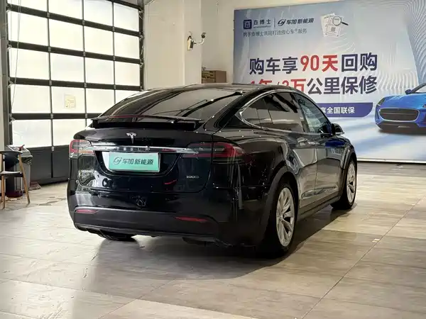 Tesla Model X 2017