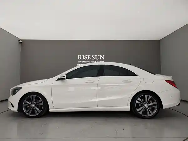 Mercedes-Benz CLA 2016