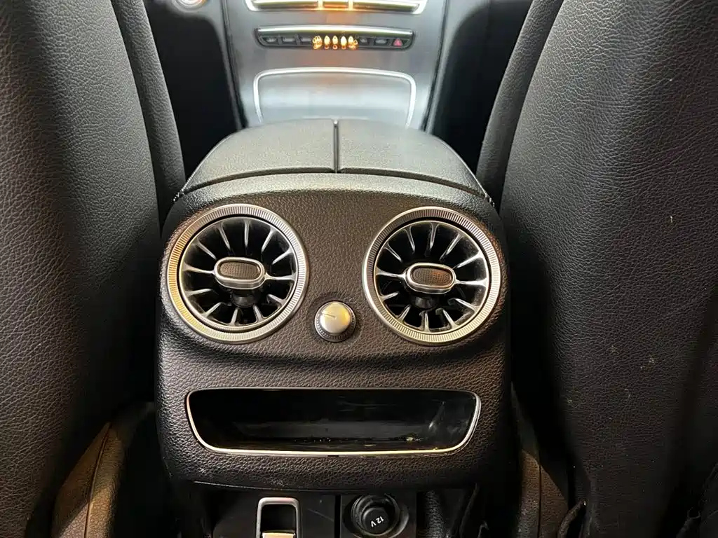 Mercedes-Benz C-Class 2020 — фото 13