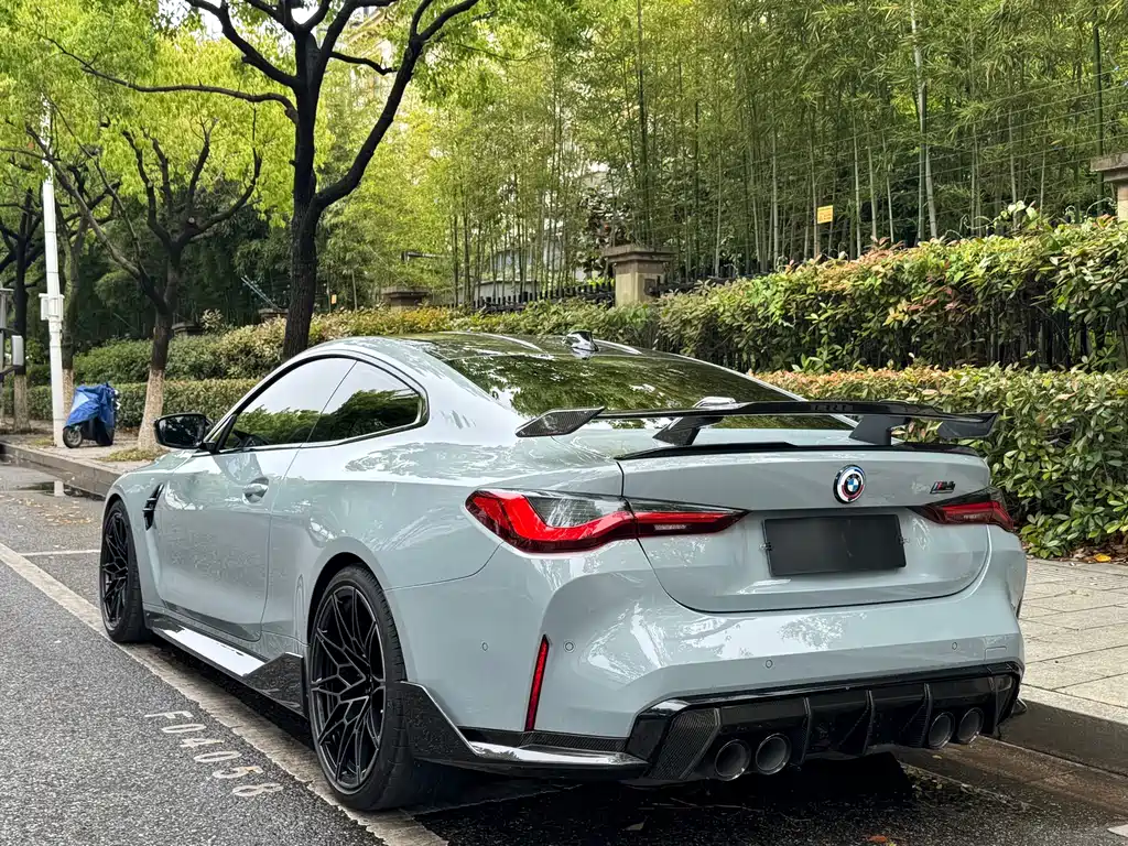 BMW M4 2023 — фото 4