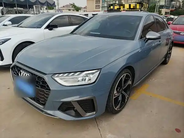 Audi A4L 2022