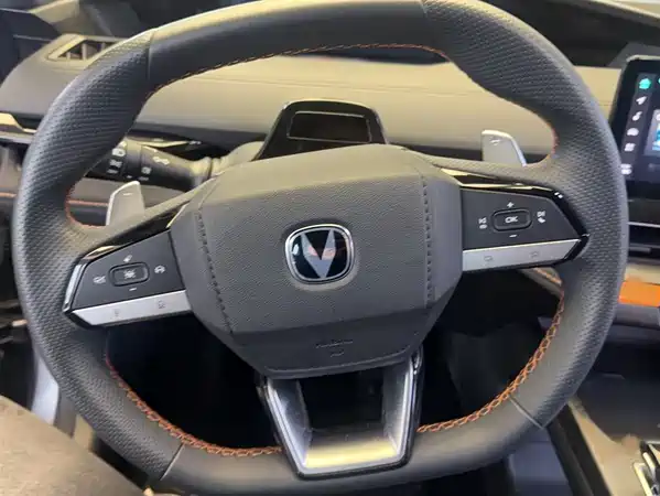 Changan UNI-V 2022