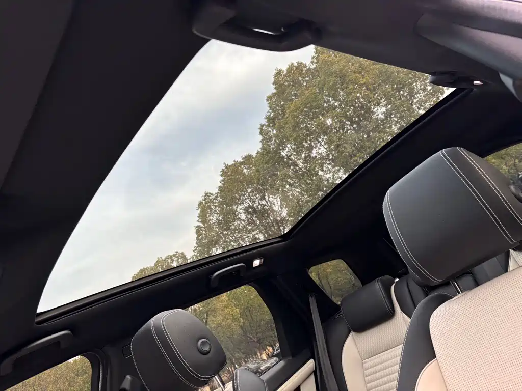 Land Rover Discovery Sport 2020 — фото 10