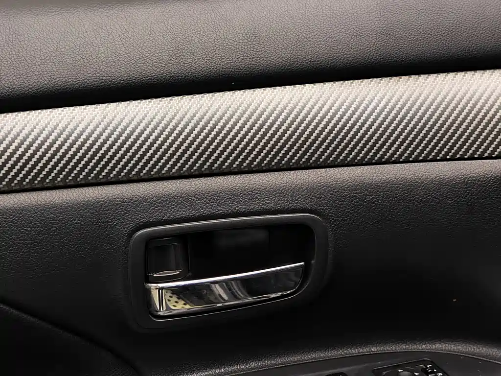 Mitsubishi Outlander 2014 — фото 9