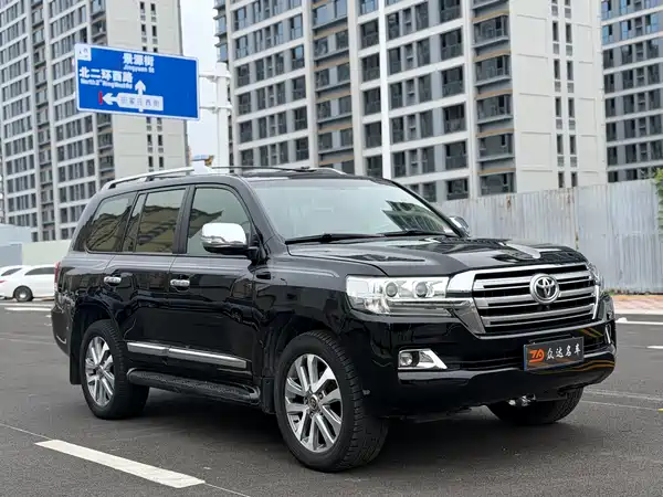 Toyota Land Cruiser 2016