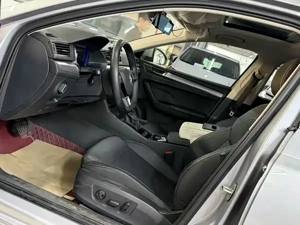 Skoda Superb 2023