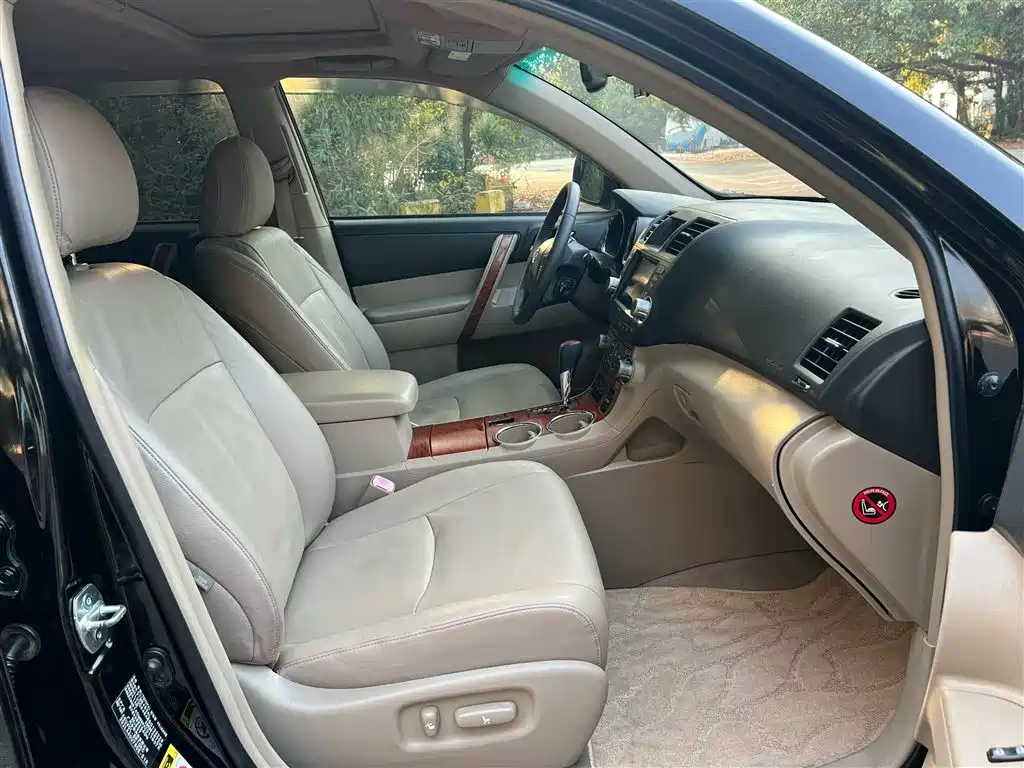 Toyota Highlander 2011