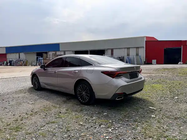 Toyota Avalon 2019