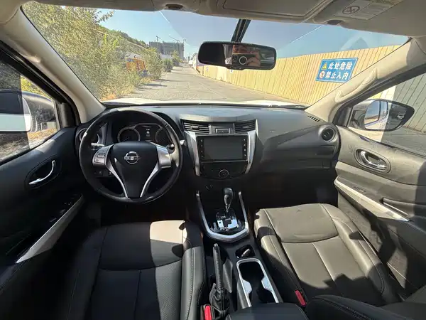 Nissan Navarre 2024