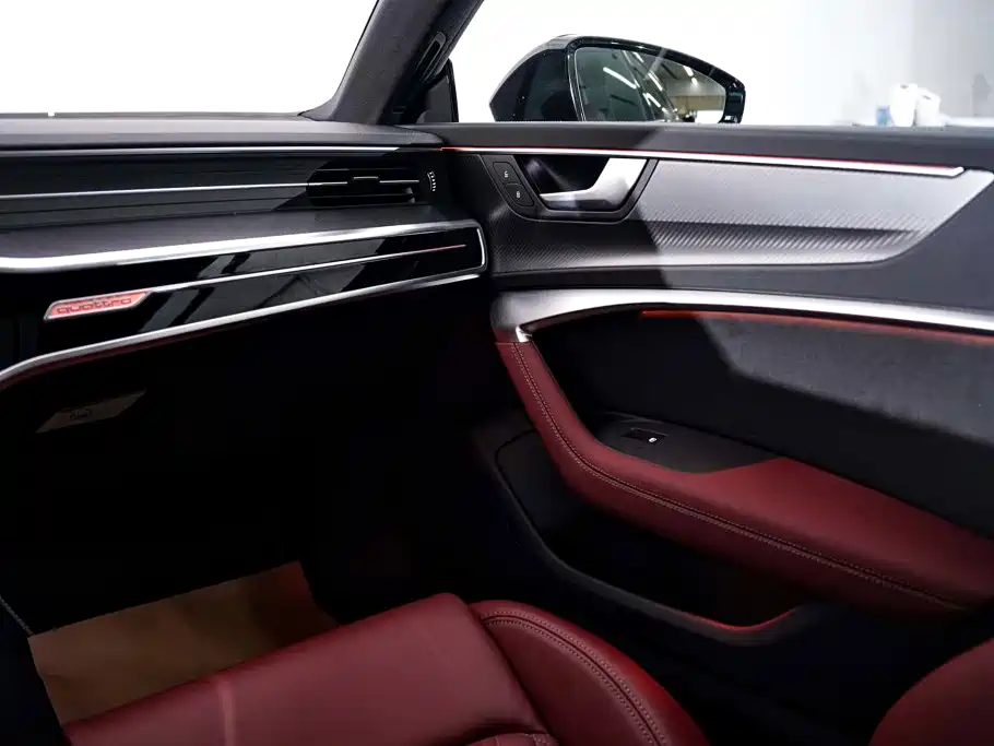 Audi A7L 2026 — фото 26