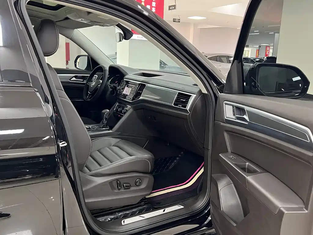 Volkswagen Teramont 2019 — фото 12