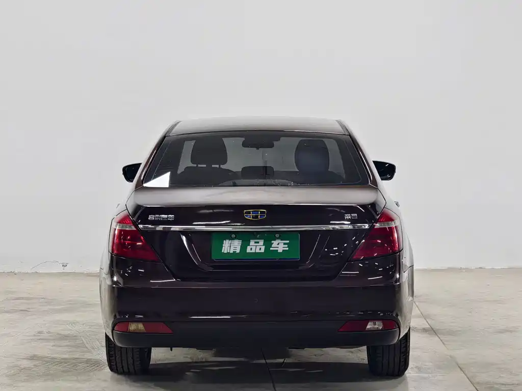 Geely Emgrand 2017 — фото 5