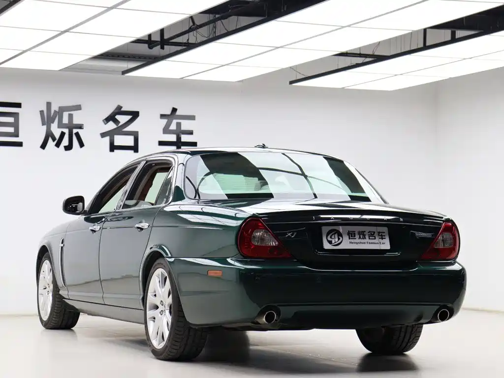 Jaguar XJ 2007 — фото 22