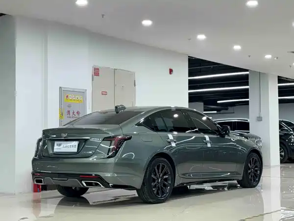 Cadillac CT5 2024