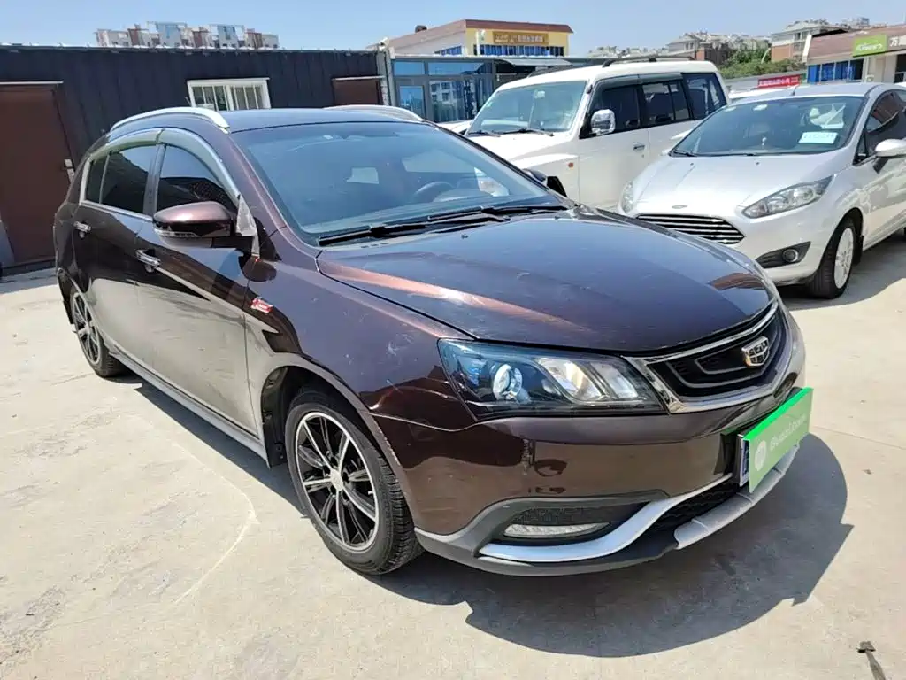 Geely Emgrand 2017