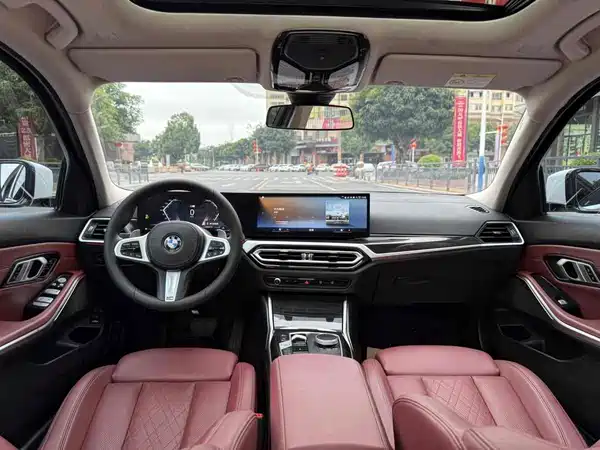 BMW 3 Series 2023