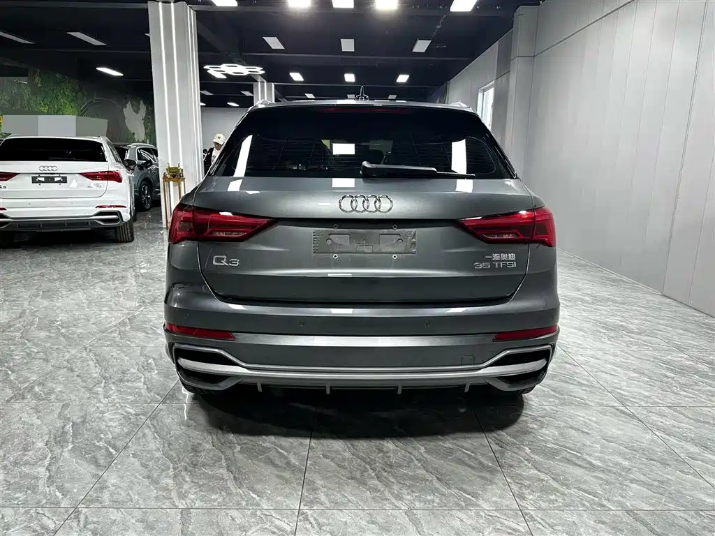 Audi Q3 2022 — фото 5