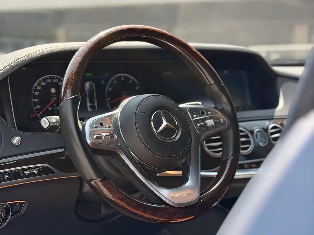 Mercedes-Benz Maybach S-Class 2020 — фото 9