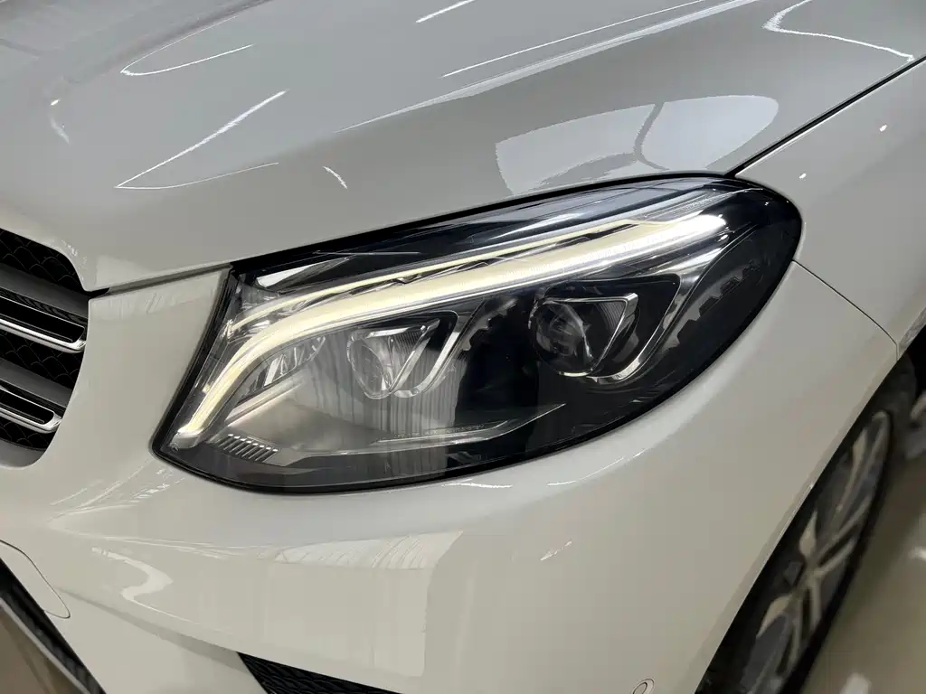 Mercedes-Benz GLE 2018 — фото 17