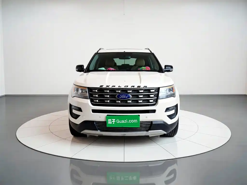 Ford Explorer 2016 — фото 2