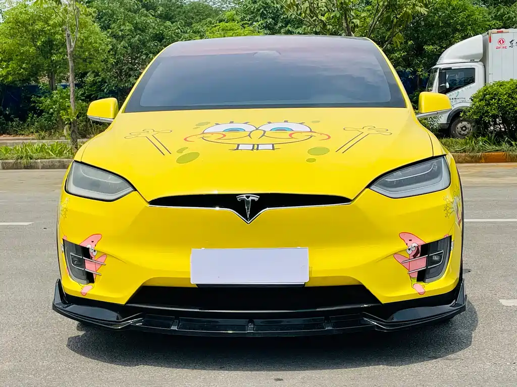 Tesla Model X 2017 — фото 2