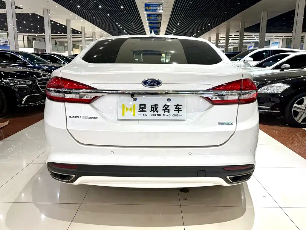 Ford Mondeo 2018 — фото 8