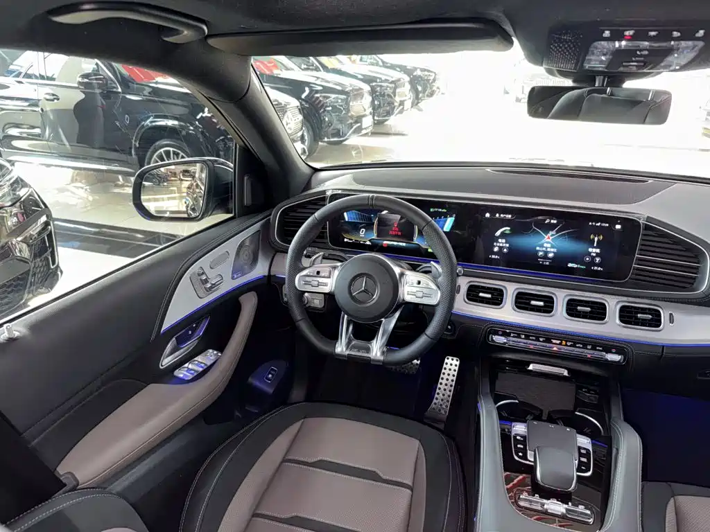 Mercedes-Benz GLE AMG 2021 — фото 19