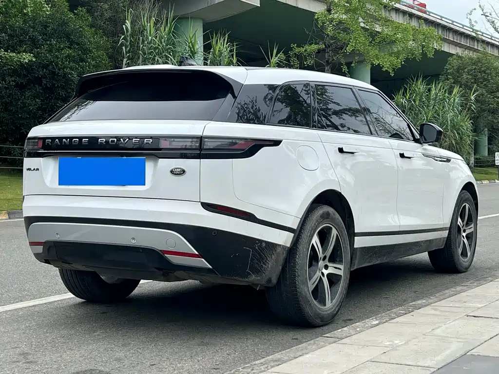 Land Rover Velar 2024 — фото 17