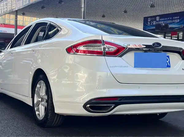 Ford Mondeo 2016