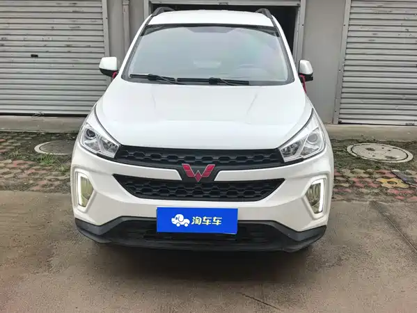 Wuling Hongguang S3 2018