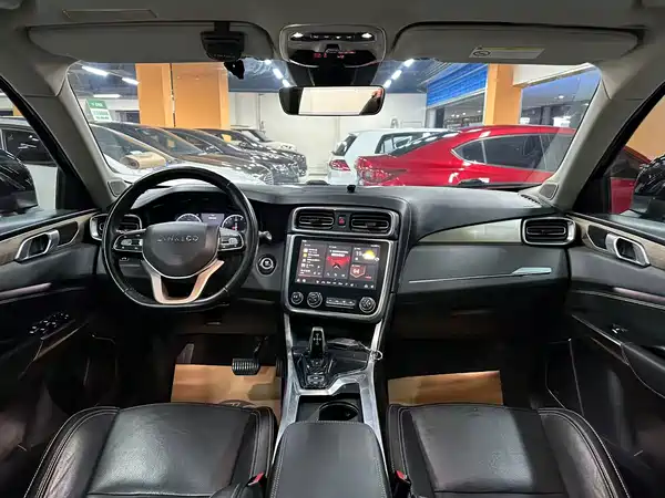 Lynk & Co 01 2019
