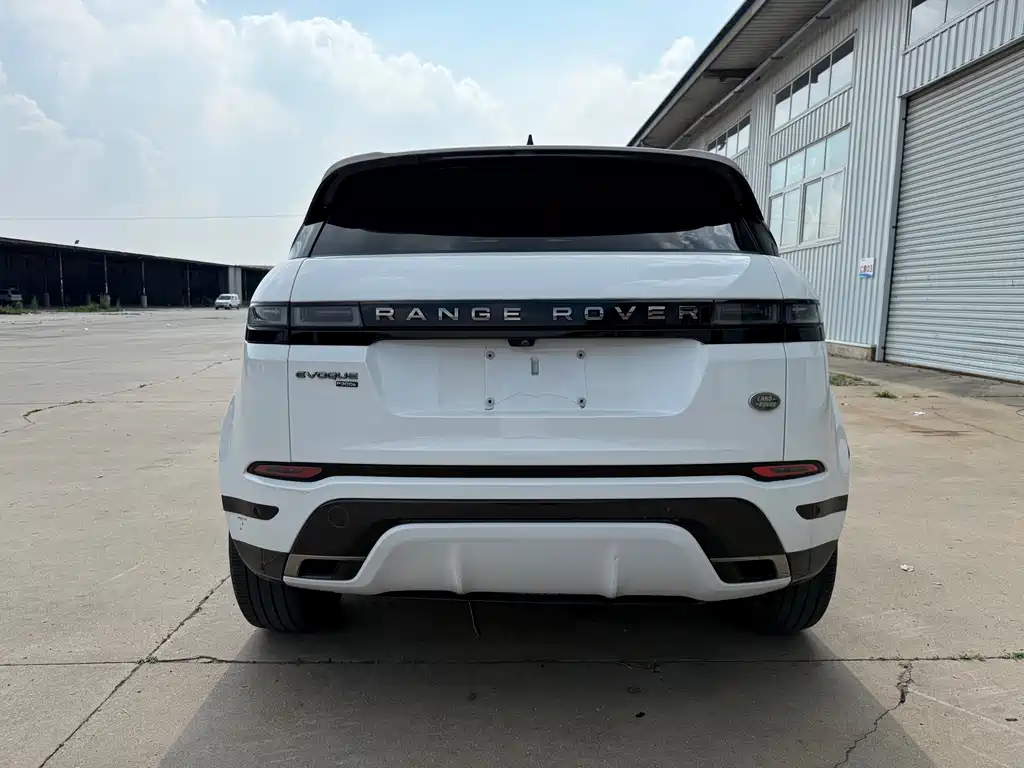 Land Rover Range Rover Evoque New Energy 2023 — фото 8
