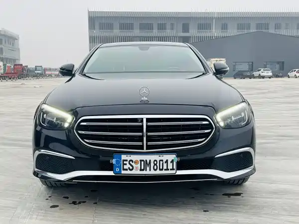 Mercedes-Benz E-Class 2023