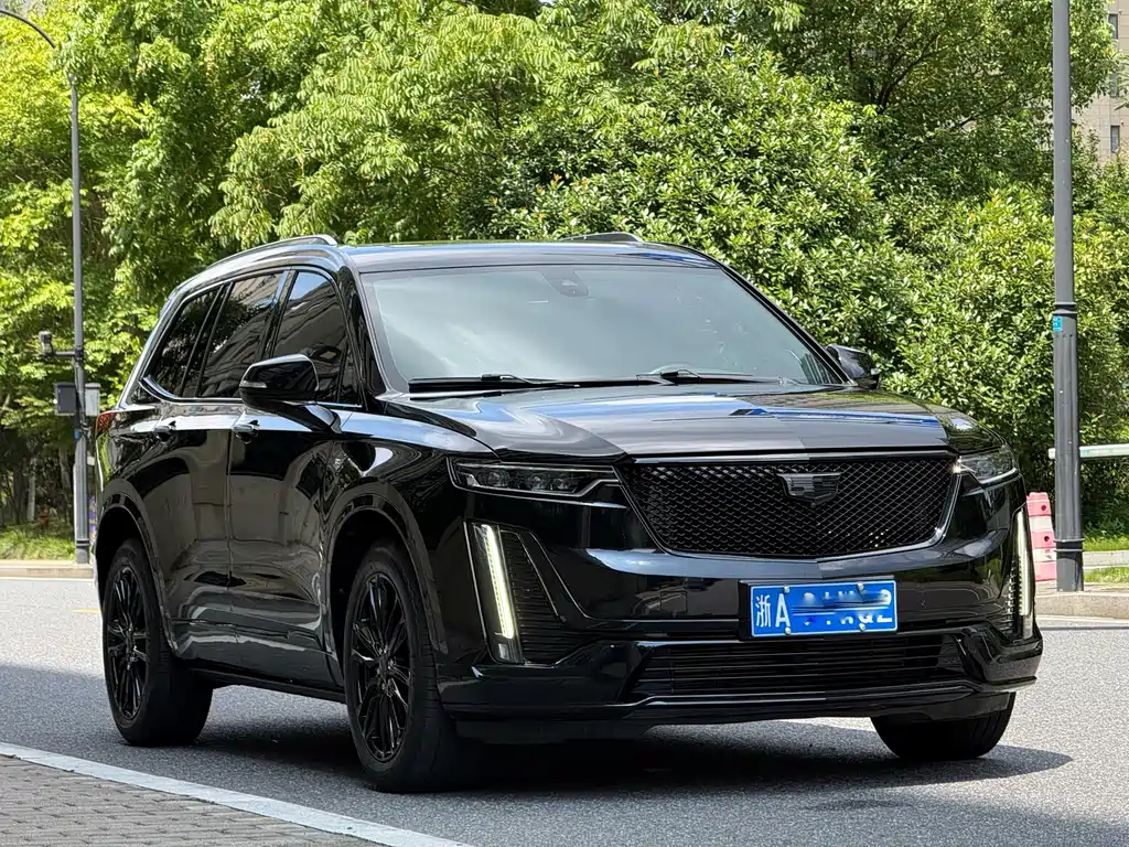 Cadillac XT6 2023 — фото 10