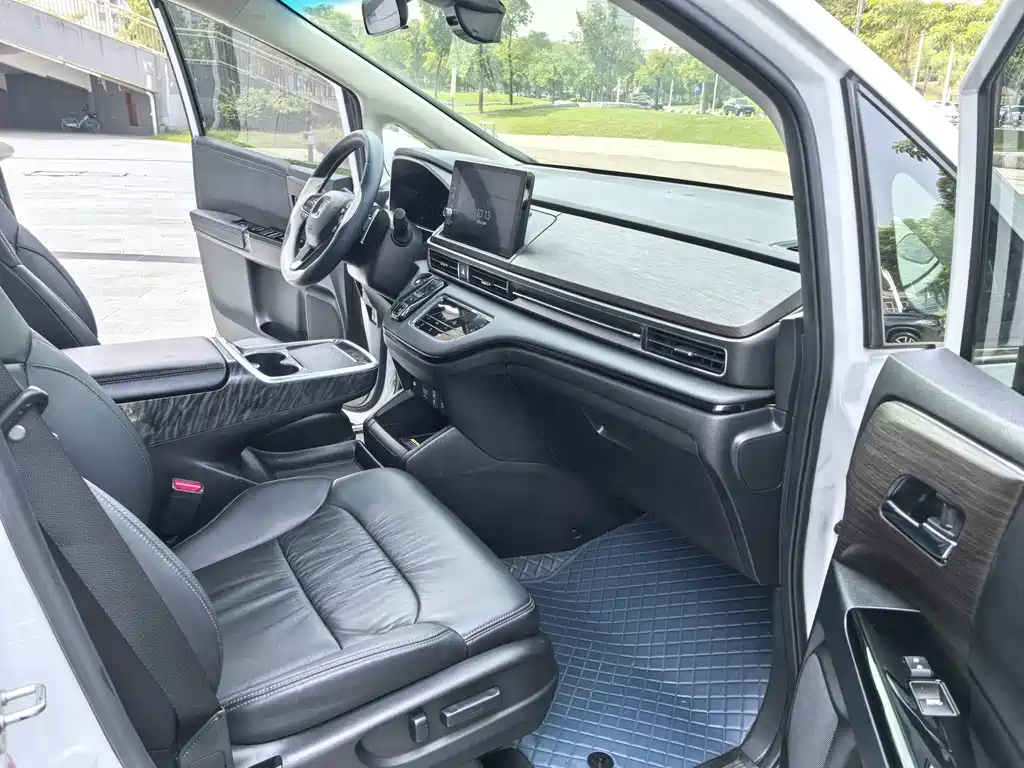 Honda Odyssey 2022 — фото 10