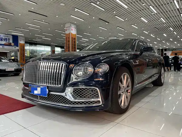 Bentley Flying Spur 2022